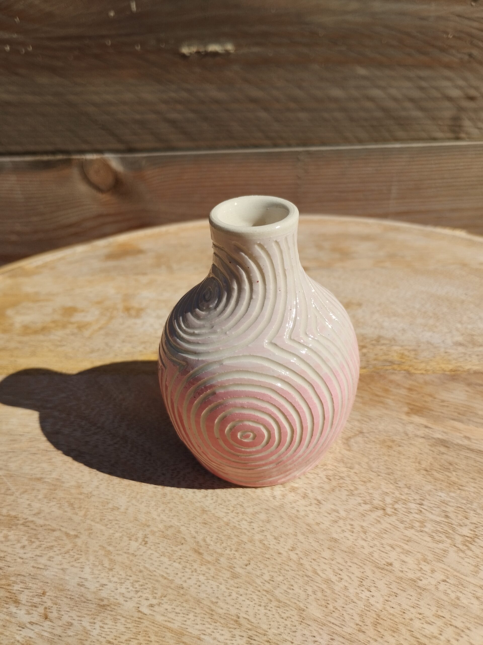 Mini vase en grès rose